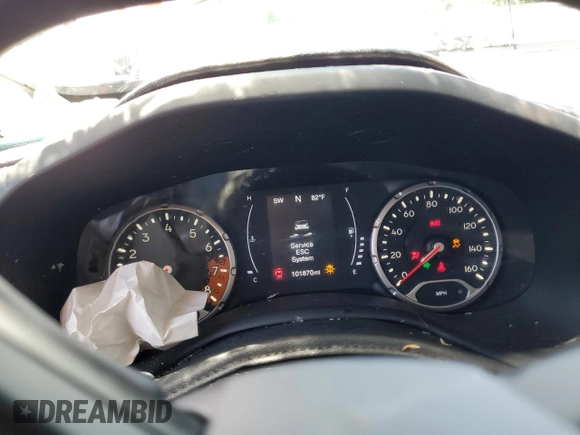 2018 Jeep Renegade Latitude z VIN ZACCJABB8JPJ55807, wystawiony jako Copart lot #56540655 z przebiegiem 101 870 mil mil oraz Szkoda całkowita • Salvage title. Historia ofert i sprzedaży dostępna na DreamBid. Obrazek 9.