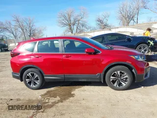 2021 Honda CR-V Special Edition with VIN 7FARW2H70ME018724, listed as a IAAI auction lot 41770434 with 61,139 mi miles. Bid and sale history available at carsss.com. Image 13.