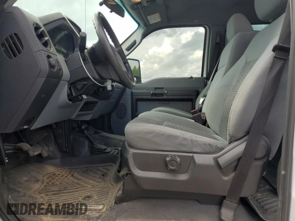 2014 Ford F-250 XL with VIN 1FT7W2B69EEB09366, listed as a Copart auction lot 60901435 with 155,083 mi miles and Salvage title. Bid and sale history available at DreamBid. Image 7.
