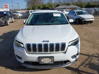 2019 Jeep Cherokee Limited with VIN 1C4PJLDB4KD172228, listed as a IAAI auction lot 41836761 with 153,382 mi miles. Bid and sale history available at carsss.com. Image 13.