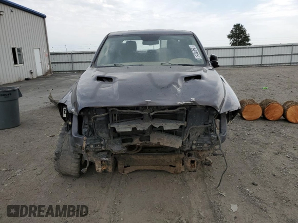 2016 Ram 1500 Sport z VIN 1C6RR7MT0GS298856, wystawiony jako Copart lot #54054165 z przebiegiem 144 529 mil mil oraz Szkoda całkowita • Salvage title. Historia ofert i sprzedaży dostępna na DreamBid. Obrazek 5.