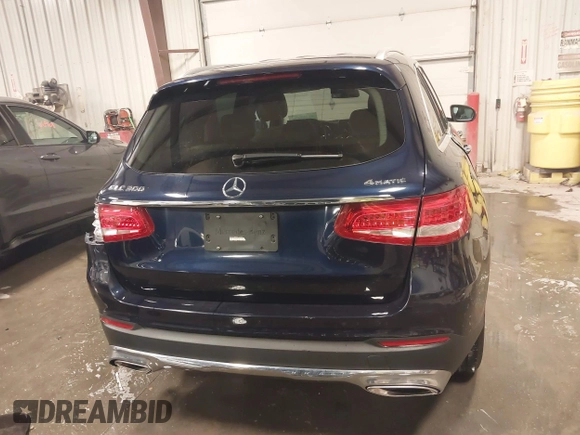2019 Mercedes-Benz GLC 300 z VIN WDC0G4KB5KV123522, wystawiony jako IAAI lot #40485029 z przebiegiem 48 685 mil mil oraz . Historia ofert i sprzedaży dostępna na DreamBid. Obrazek 16.