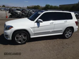 2015 Mercedes-Benz GLK 350 with VIN WDCGG5HB9FG403384, listed as a Copart auction lot 70284464 with 30,007 mi miles and Salvage Title. Bid and sale history available at DreamBid. Image 1.