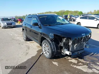 2019 Jeep Cherokee Latitude Plus with VIN 1C4PJMLB2KD314292, listed as a IAAI auction lot 42215816 with 131,126 mi miles and . Bid and sale history available at DreamBid. Image 1.