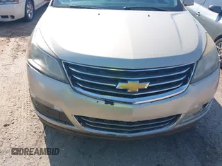 2015 Chevrolet Traverse LT with VIN 1GNKRGKDXFJ236009, listed as a IAAI auction lot 42076239 with Not Provided miles. Bid and sale history available at carsss.com. Image 13.