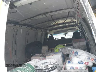 2007 Chevrolet Express Cargo z VIN 1GCFG15X171121111, wystawiony jako IAAI lot #41614012 z przebiegiem 531 158 mil mil oraz . Historia ofert i sprzedaży dostępna na DreamBid. Obrazek 8.