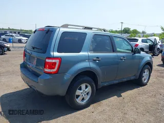 2010 Ford Escape XLT z VIN 1FMCU9DG0AKC42348, wystawiony jako IAAI lot #42421620 z przebiegiem 178 321 mil mil oraz . Historia ofert i sprzedaży dostępna na DreamBid. Obrazek 4.