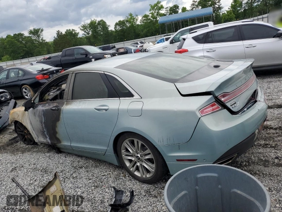 2013 Lincoln MKZ Hybrid with VIN 3LN6L2LU9DR825225, listed as a Copart auction lot 58397105 with Not provided miles and Salvage title. Bid and sale history available at DreamBid. Image 2.