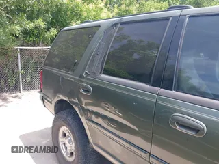 2001 Ford Expedition Eddie Bauer с VIN 1FMRU17L91LA16503, выставлен на аукционе IAAI как лот 42444747 с пробегом Не указан миль и . История ставок и продаж доступна на DreamBid. Изображение 6.