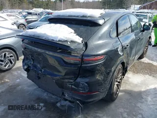 2023 Porsche Cayenne z VIN WP1BA2AY9PDA24093, wystawiony jako IAAI lot #41308909 z przebiegiem 20 160 mil mil oraz . Historia ofert i sprzedaży dostępna na DreamBid. Obrazek 4.