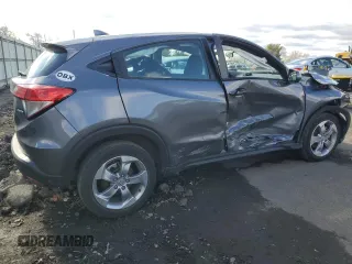 2021 Honda HR-V LX with VIN 3CZRU6H35MM746843, listed as a Copart auction lot 47437435 with 30,652 mi miles and Salvage Title. Bid and sale history available at carsss.com. Image 3.