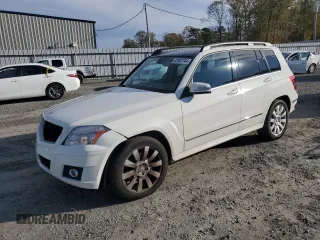 2012 Mercedes-Benz GLK GLK 350 with VIN WDCGG8HB5CF885614, listed as a Copart auction lot 82062744 with 147,938 mi miles and Salvage Title. Bid and sale history available at carsss.com. Image 1.