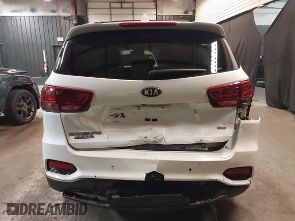 2019 Kia Sorento LX with VIN 5XYPGDA35KG451755, listed as a IAAI auction lot 42031207 with 73,158 mi miles. Bid and sale history available at carsss.com. Image 6.