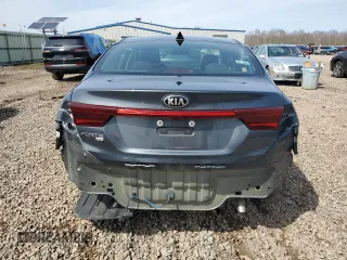 2021 Kia Forte LXS with VIN 3KPF24AD8ME299246, listed as a Copart auction lot 51917355 with 39,295 mi miles and Salvage Title. Bid and sale history available at carsss.com. Image 6.