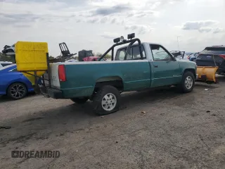 1988 Chevrolet Silverado 1500 with VIN 1GCDK14K8JE202800, listed as a Copart auction lot 53239605 with 186,894 mi miles and Salvage Title. Bid and sale history available at DreamBid. Image 3.