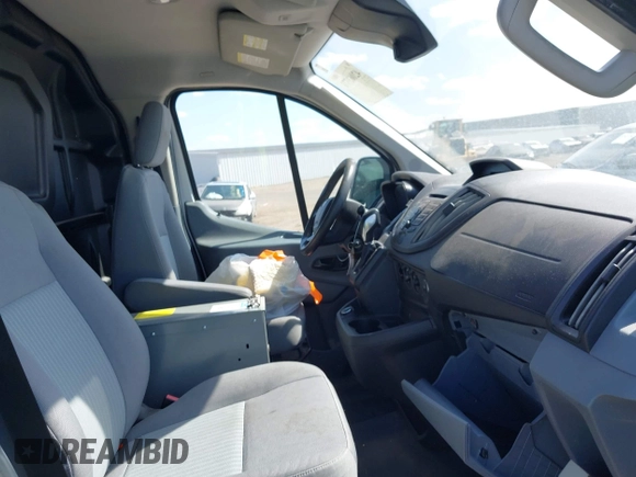 2018 Ford Transit with VIN 1FTYR1YM6JKA81209, listed as a IAAI auction lot 42063771 with 154,724 mi miles and . Bid and sale history available at carsss.com. Image 5.