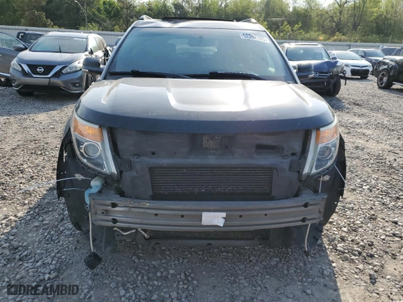 2014 Ford Explorer XLT with VIN 1FM5K7D98EGC04654, listed as a Copart auction lot 52352125 with 216,333 mi miles and Salvage Title. Bid and sale history available at carsss.com. Image 5.