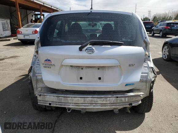 2016 Nissan Note S with VIN 3N1CE2CP8GL393829, listed as a Copart auction lot 49459915 with 98,336 mi miles and Salvage title. Bid and sale history available at DreamBid. Image 6.