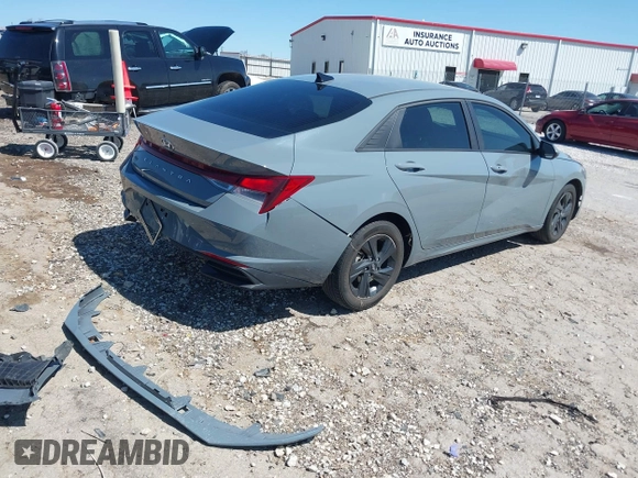 2022 Hyundai Elantra SEL z VIN KMHLM4AG5NU365970, wystawiony jako IAAI lot #42008183 z przebiegiem 62 332 mil mil oraz . Historia ofert i sprzedaży dostępna na DreamBid. Obrazek 4.