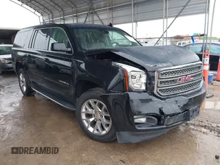 2016 GMC Yukon XL SLT z VIN 1GKS1GKC3GR350450, wystawiony jako IAAI lot #41884573 z przebiegiem 228 401 mil mil oraz . Historia ofert i sprzedaży dostępna na DreamBid. Obrazek 1.