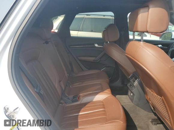2018 Audi Q5 Premium z VIN WA1ANAFY7J2215464, wystawiony jako Copart lot #60310235 z przebiegiem 220 216 mil mil oraz Czysty tytuł • Clean title. Historia ofert i sprzedaży dostępna na DreamBid. Obrazek 11.