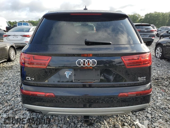 2018 Audi Q7 Premium Plus with VIN WA1LABF77JD014718, listed as a Copart auction lot 63230515 with 119,063 mi miles and Clean title. Bid and sale history available at DreamBid. Image 6.