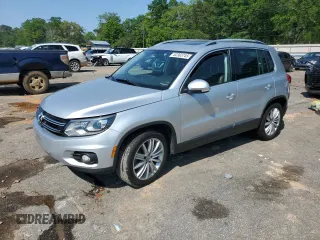 2016 Volkswagen Tiguan SE z VIN WVGAV7AX1GW606470, wystawiony jako Copart lot #52303745 z przebiegiem 109 440 mil mil oraz Szkoda całkowita • Salvage title. Historia ofert i sprzedaży dostępna na DreamBid. Obrazek 1.