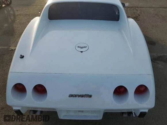 1977 Chevrolet Corvette with VIN 1237L5446940, listed as a Copart auction lot 42461375 with 47,599 mi miles and Salvage title. Bid and sale history available at DreamBid. Image 10.