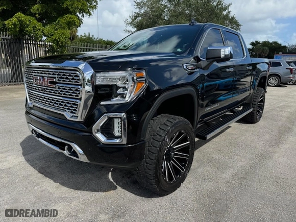 2020 GMC Sierra 1500 Denali with VIN 3GTU9FET2LG449385, listed as a Copart auction lot 79583084 with 21,777 mi miles and Non Repairable. Bid and sale history available at carsss.com. Image 1.