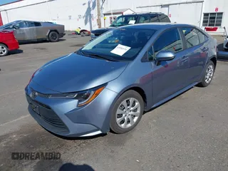 2025 Toyota Corolla LE with VIN 5YFB4MDE7SP244652, listed as a IAAI auction lot 42096510 with 7,803 mi miles. Bid and sale history available at carsss.com. Image 2.