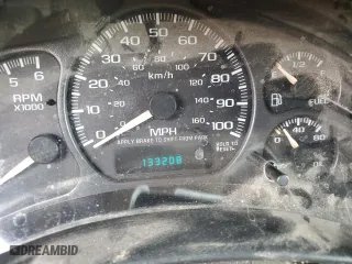 2002 GMC Sierra 2500HD SLE with VIN 1GTHK23U82F240498, listed as a Copart auction lot 52499644 with 133,208 mi miles and Salvage Title. Bid and sale history available at carsss.com. Image 9.