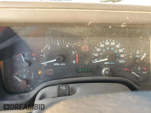 2000 Jeep Wrangler Sport with VIN 1J4FA49S0YP770943, listed as a Copart auction lot 79072624 with 165,377 mi miles and Clean Title. Bid and sale history available at carsss.com. Image 9.