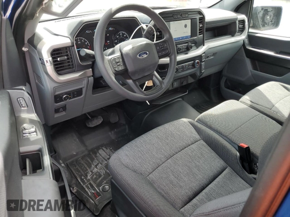 2022 Ford F-150 XL z VIN 1FTMF1C56NKD01221, wystawiony jako Copart lot #69941234 z przebiegiem 14 767 mil mil oraz Szkoda całkowita • Salvage title. Historia ofert i sprzedaży dostępna na DreamBid. Obrazek 8.
