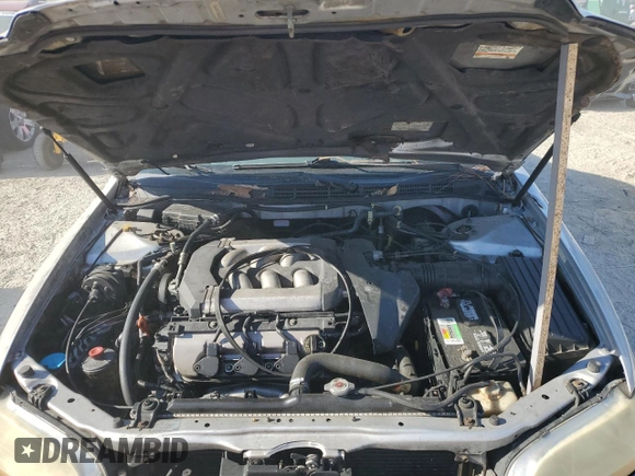 2001 Honda Accord EX z VIN 1HGCG16531A063589, wystawiony jako Copart lot #57875015 z przebiegiem Nie podano mil oraz Szkoda całkowita • Salvage title. Historia ofert i sprzedaży dostępna na DreamBid. Obrazek 11.