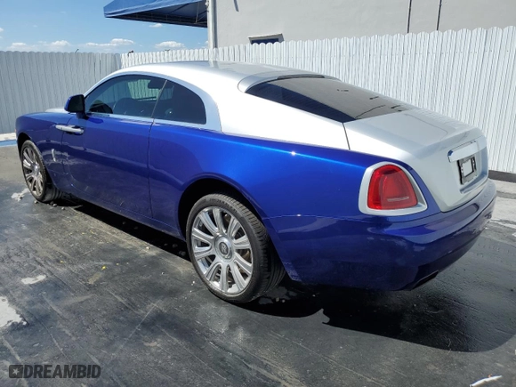 2015 Rolls-Royce Wraith with VIN SCA665C55FUX85086, listed as a Copart auction lot 48961135 with 31,124 mi miles and Salvage Title. Bid and sale history available at carsss.com. Image 2.