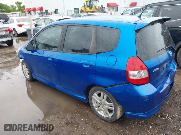 2007 Honda Fit Sport with VIN JHMGD37607S038310, listed as a IAAI auction lot 41904420 with 181,304 mi miles. Bid and sale history available at carsss.com. Image 3.