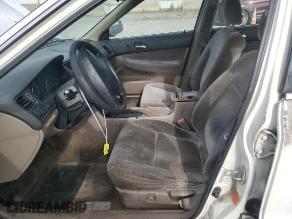 1996 Honda Accord EX with VIN 1HGCD5657TA001356, listed as a Copart auction lot 69712964 with 241,689 mi miles and Salvage Title. Bid and sale history available at DreamBid. Image 7.