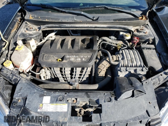 2013 Chrysler 200 LX with VIN 1C3CCBAB6DN533032, listed as a Copart auction lot 49380425 with 171,176 mi miles and Clean Title. Bid and sale history available at carsss.com. Image 11.