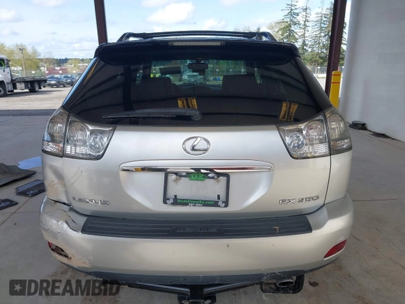 2008 Lexus RX with VIN 2T2HK31U18C063752, listed as a IAAI auction lot 41986621 with 197,541 mi miles. Bid and sale history available at carsss.com. Image 16.
