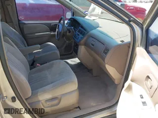 2000 Toyota Sienna CE with VIN 4T3ZF19C6YU263755, listed as a IAAI auction lot 41858870 with 190,171 mi miles. Bid and sale history available at carsss.com. Image 5.