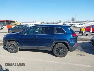 2018 Jeep Cherokee Latitude with VIN 1C4PJMCX6JD521729, listed as a IAAI auction lot 41641147 with 102,955 mi miles and . Bid and sale history available at DreamBid. Image 14.