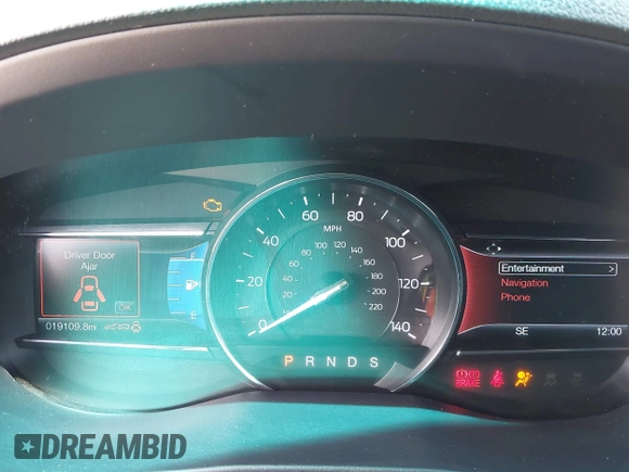 2016 Ford Explorer XLT with VIN 1FM5K7D89GGB11474, listed as a IAAI auction lot 41690237 with 19,109 mi miles and . Bid and sale history available at carsss.com. Image 7.