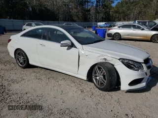 2016 Mercedes-Benz E-Class E 400 with VIN WDDKJ6HBXGF344107, listed as a Copart auction lot 80286004 with 42,964 mi miles and Salvage Title. Bid and sale history available at carsss.com. Image 4.