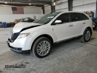 2011 Lincoln MKX with VIN 2LMDJ8JK4BBJ28692, listed as a Copart auction lot 53305785 with 127,939 mi miles and Salvage Title. Bid and sale history available at carsss.com. Image 1.