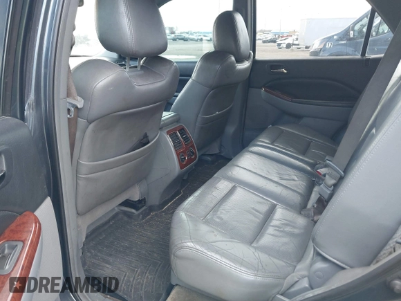 2005 Acura MDX Touring z VIN 2HNYD18655H544383, wystawiony jako IAAI lot #41898843 z przebiegiem 221 177 mil mil oraz . Historia ofert i sprzedaży dostępna na DreamBid. Obrazek 8.