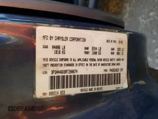 1994 Plymouth Acclaim z VIN 3P3AA46K8RT200674, wystawiony jako Copart lot #76425504 z przebiegiem 105 874 mil mil oraz Szkody całkowita. Historia ofert i sprzedaży dostępna na DreamBid. Obrazek 14.