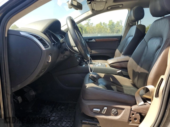 2013 Audi Q7 3.0T S line Prestige with VIN WA1DGAFE8DD016042, listed as a Copart auction lot 53731595 with 104,949 mi miles and Clean Title. Bid and sale history available at carsss.com. Image 7.