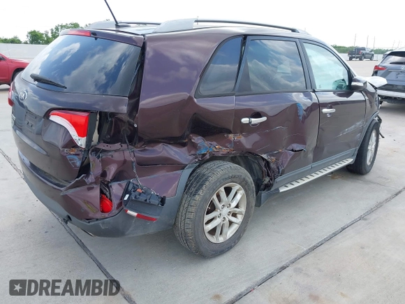 2015 Kia Sorento LX with VIN 5XYKT4A63FG580583, listed as a IAAI auction lot 41973073 with 114,963 mi miles and . Bid and sale history available at DreamBid. Image 4.