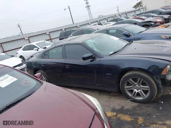 2011 Dodge Charger RT Plus with VIN 2B3CL5CT7BH521577, listed as a IAAI auction lot 41388986 with 135,009 mi miles. Bid and sale history available at carsss.com. Image 13.