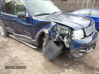 2004 Ford Explorer XLT z VIN 1FMZU73W44UA79929, wystawiony jako IAAI lot #41612541 z przebiegiem 142 867 mil mil oraz . Historia ofert i sprzedaży dostępna na DreamBid. Obrazek 6.